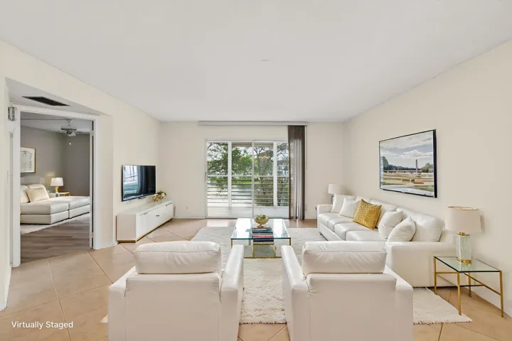 LV.RM - Living Room - Luxury - 5