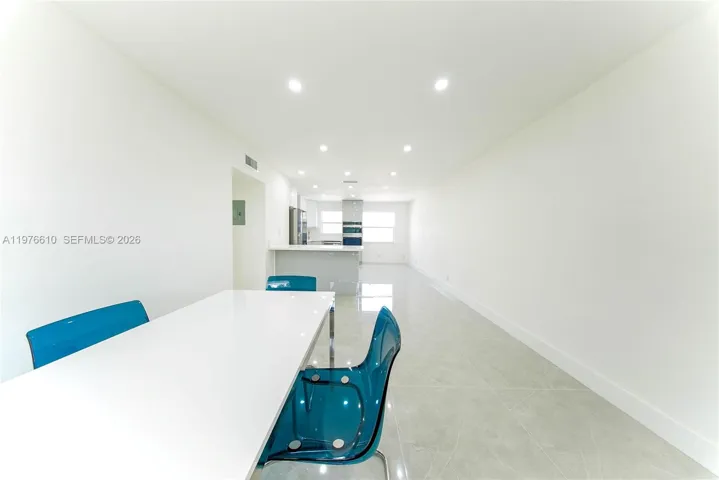 AS-IS LIVING ROOM (W/DINING TABLE)
