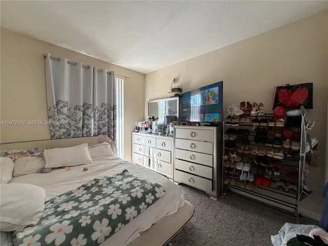 2nd floor bedroom