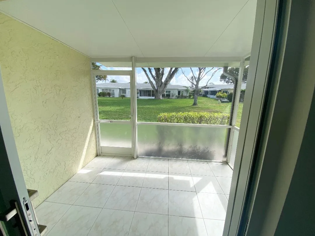 SCREENED PATIO