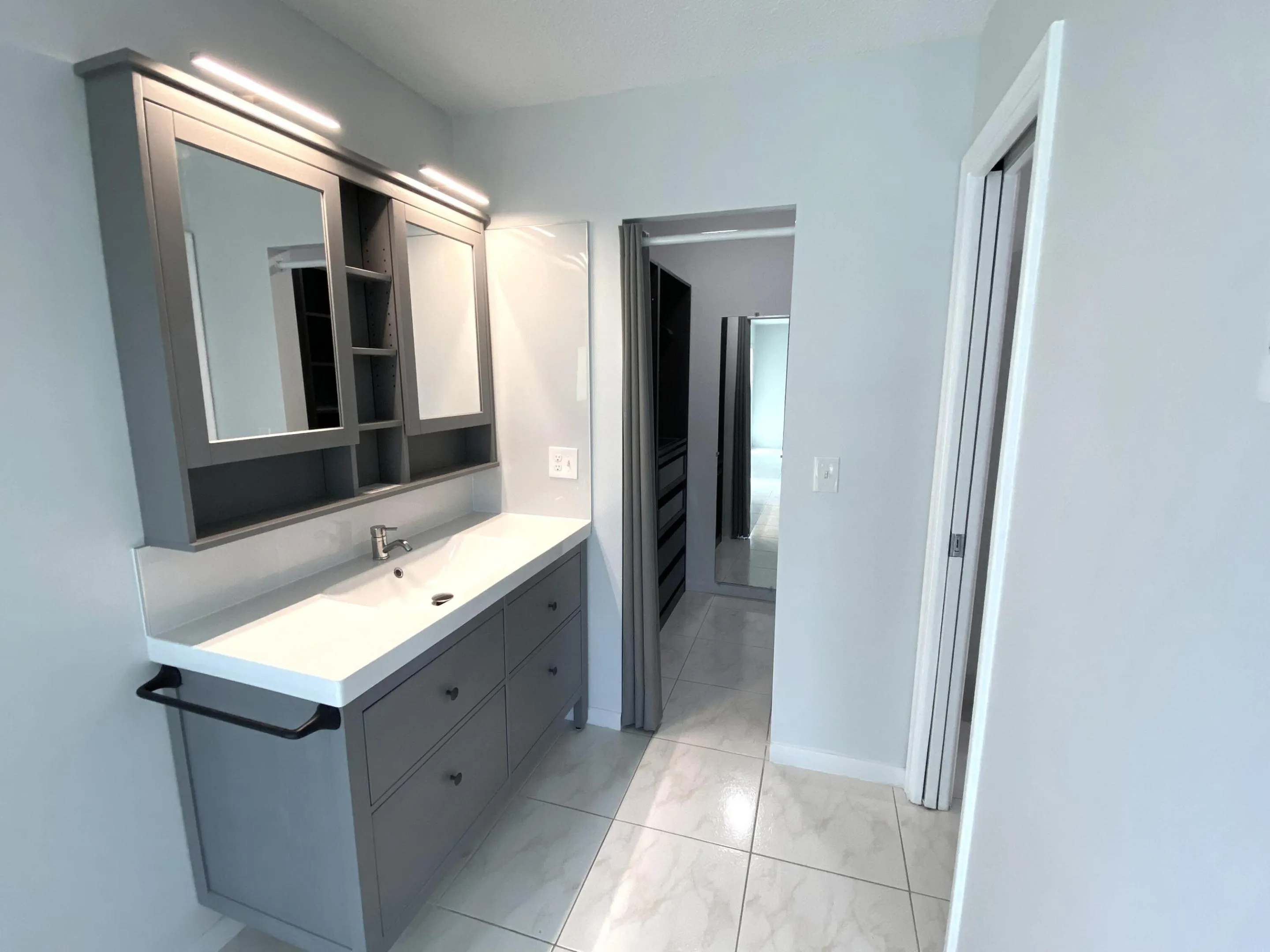 Master dressing area