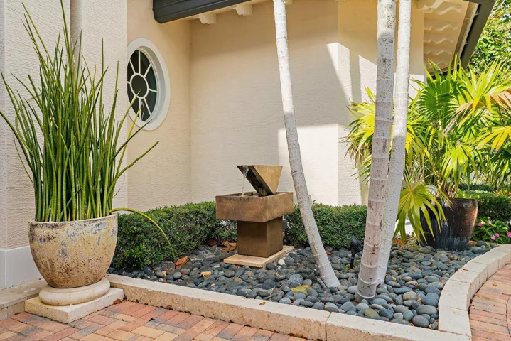 Exterior Front Fountain