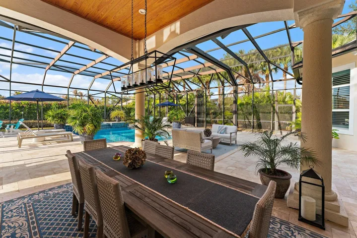 Outdoor Dining Area