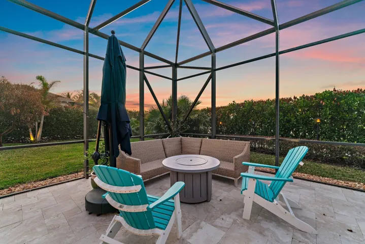 Pool Area Seating -​​‌​​​​‌​​‌‌​‌‌​​​‌‌​‌​‌​‌​​​‌​​ Twilight