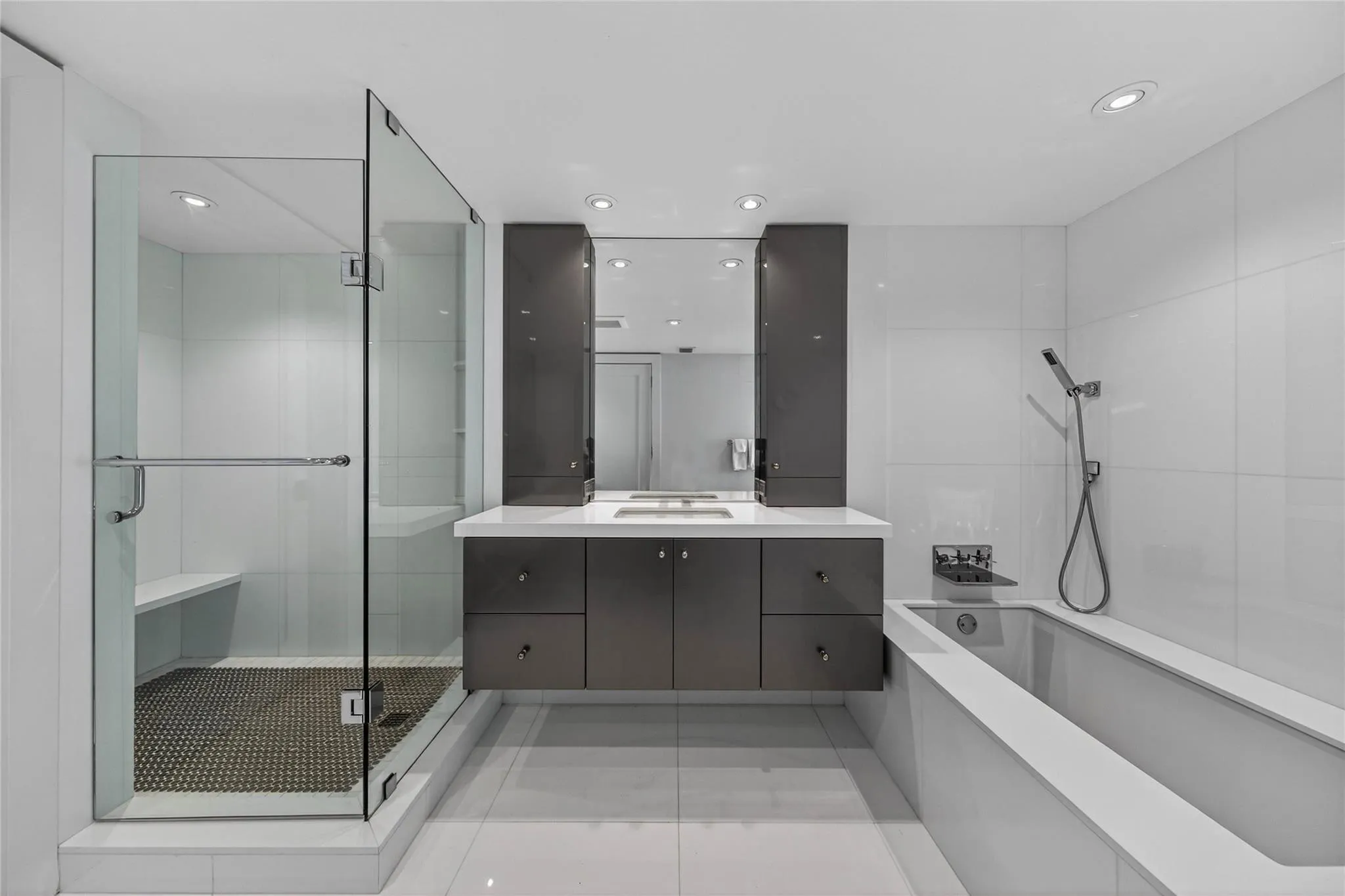 Property photo 78