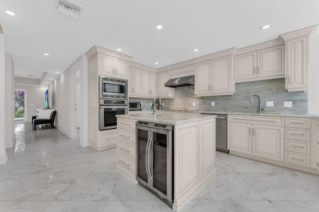 355 kitchen-3w