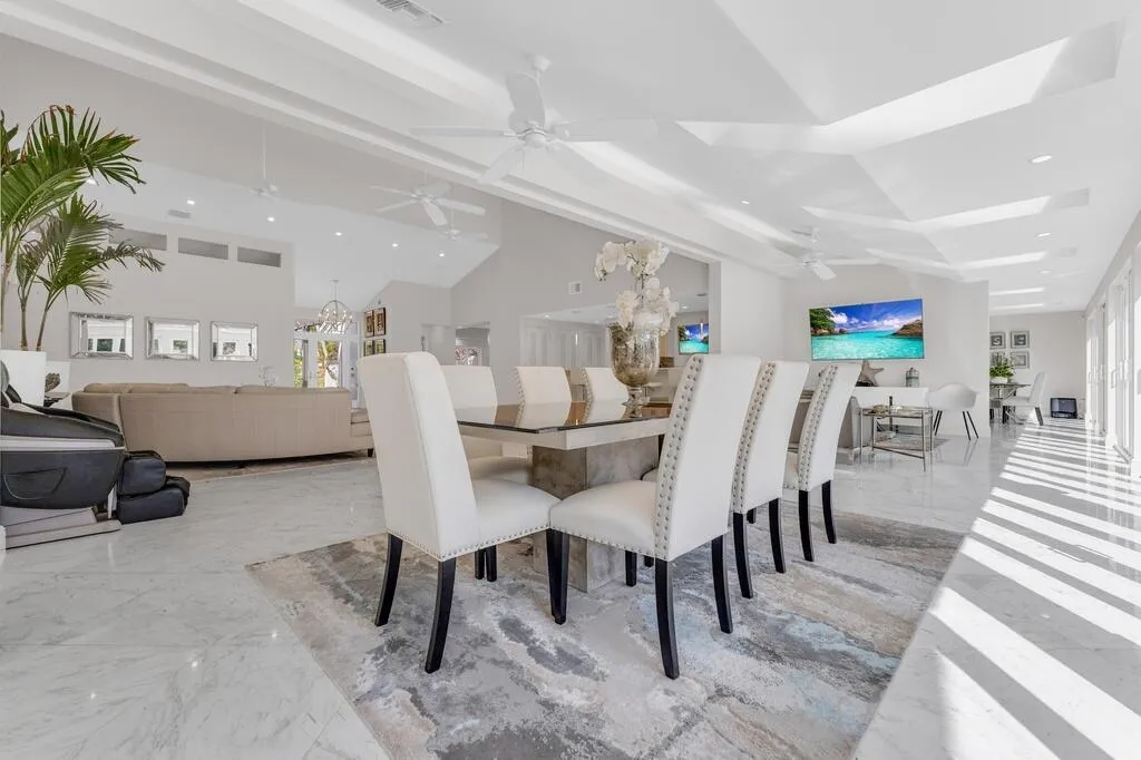 355 living-12w