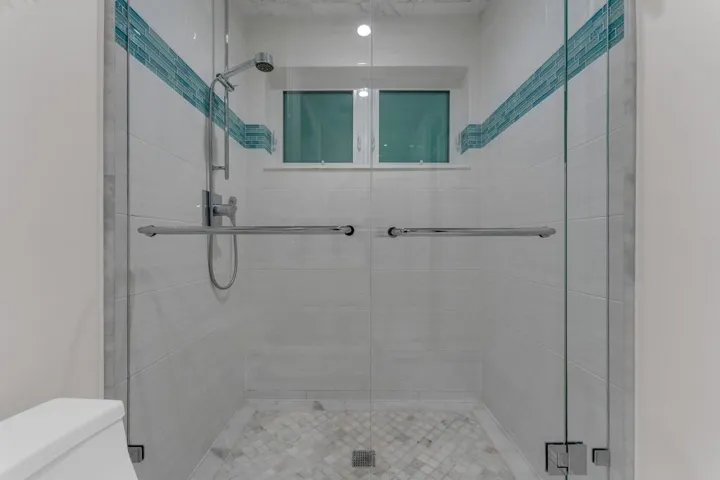 355 bath-2-2w