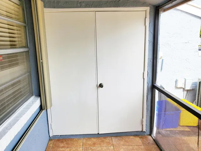 Laundy & Storage (1)