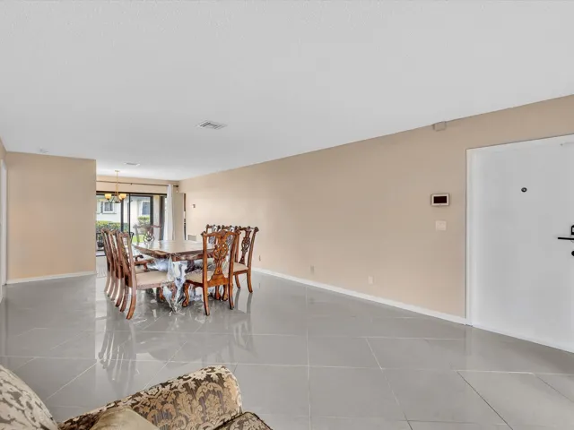 Living/Dining