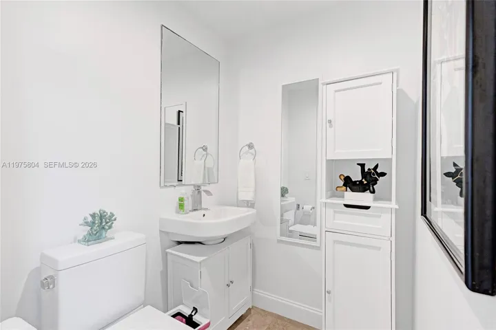 1/2 Bath Powder Room