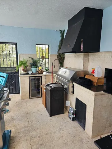 Outdoors Kitchen