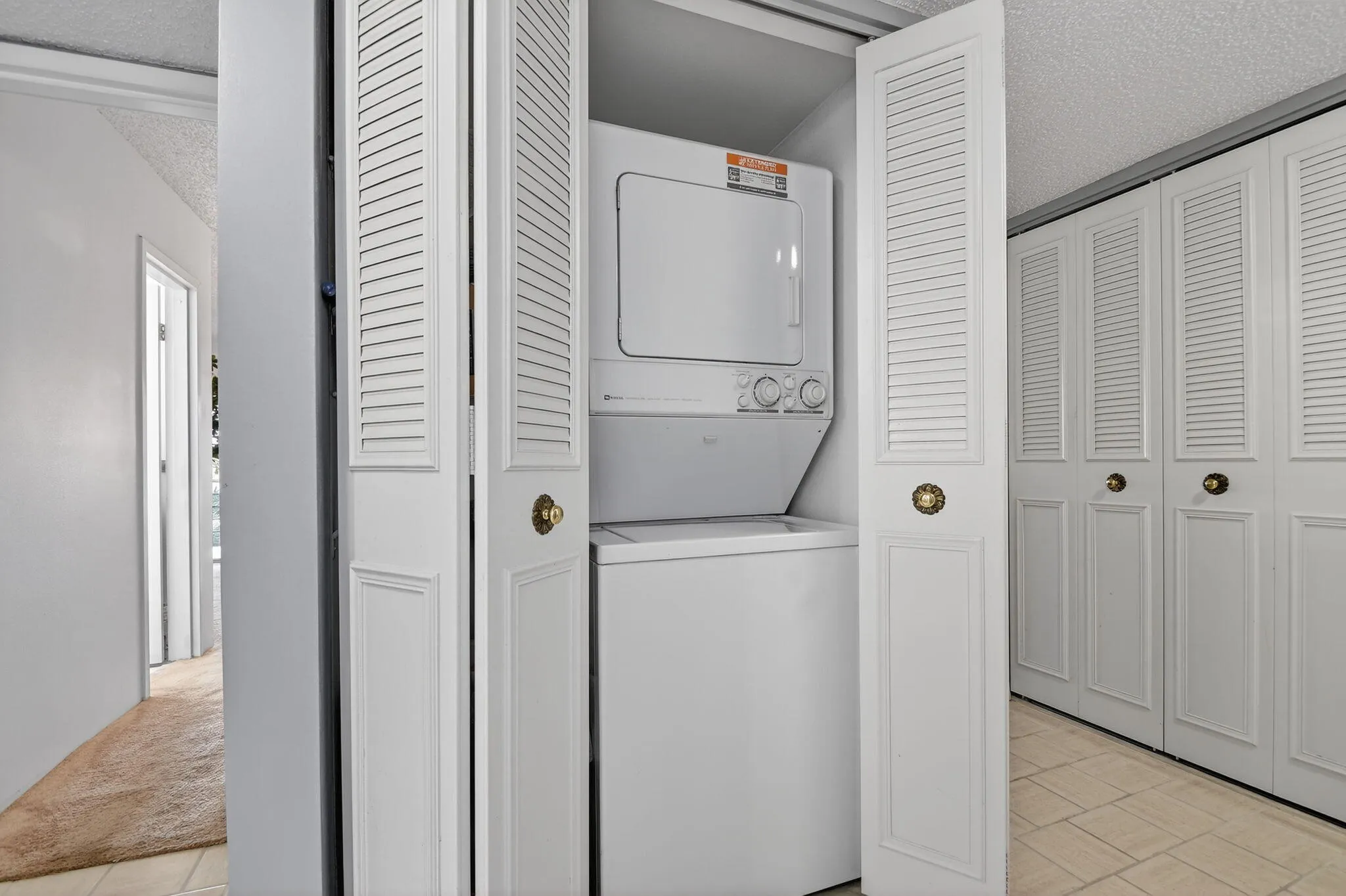 WASHER/DRYER