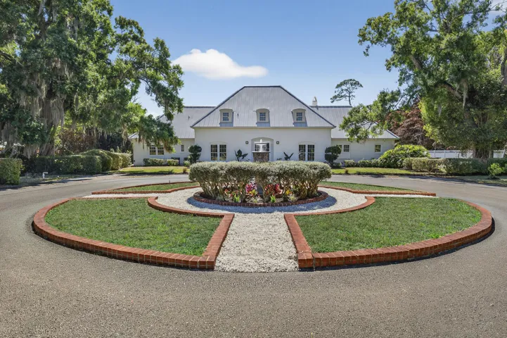 Front of house