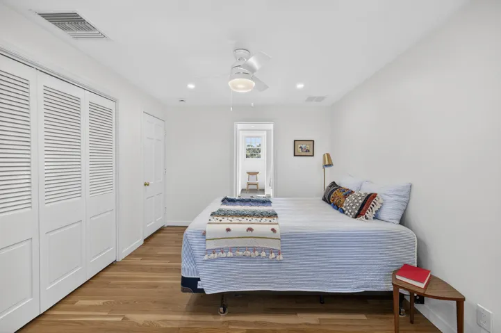 4945 16th Street-41