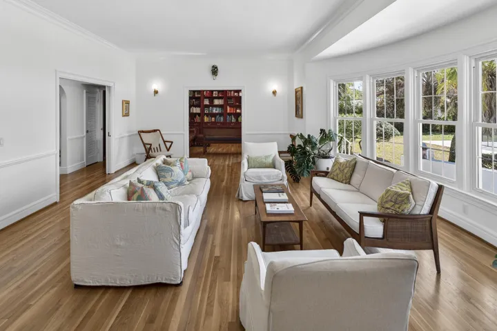4945 16th Street-14