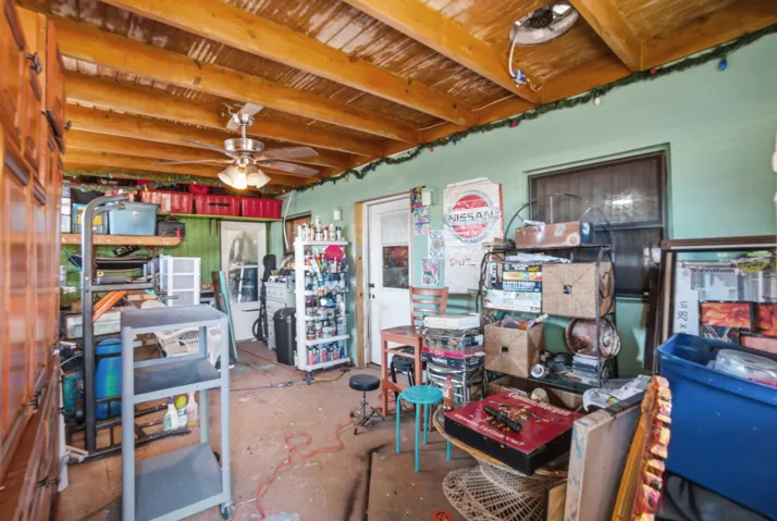 712 Bianca Dr NE_017