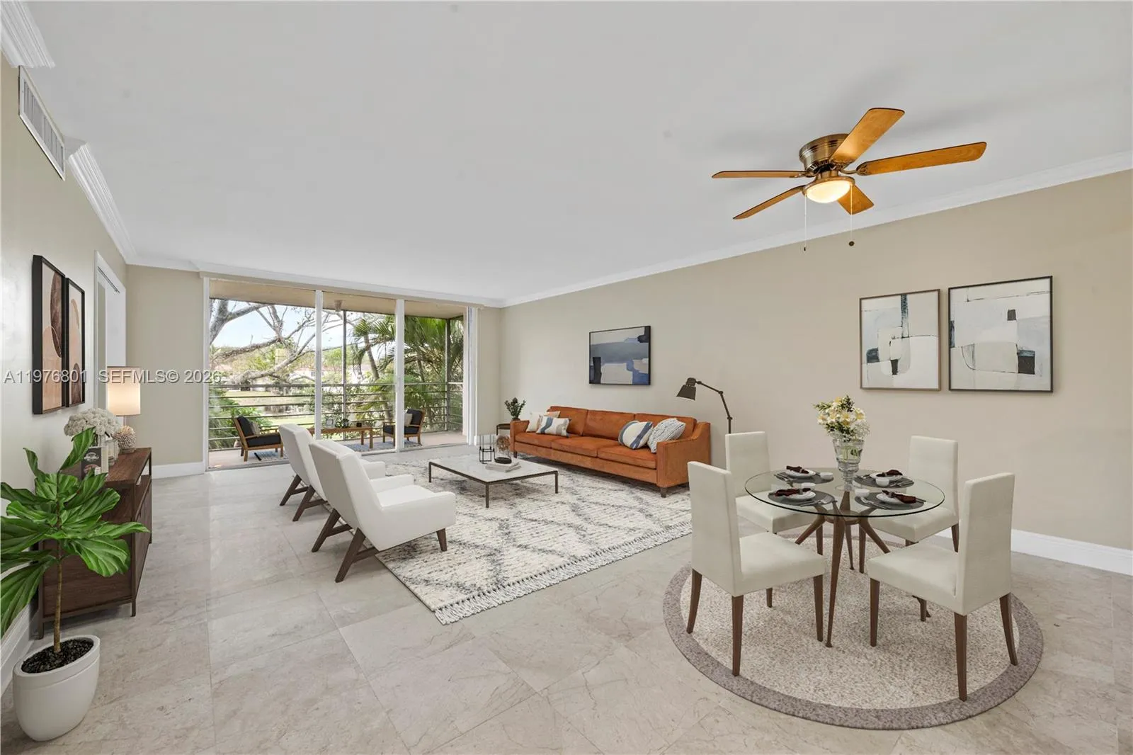Virtually staged livingroom and diningroom