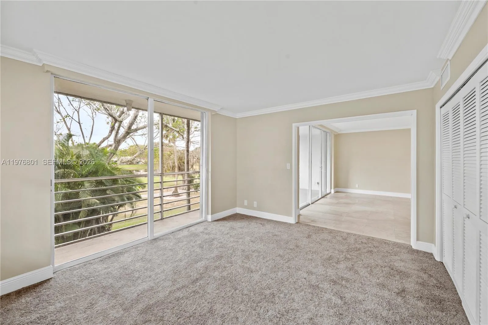 3rd bedroom/flex den space with private balcony