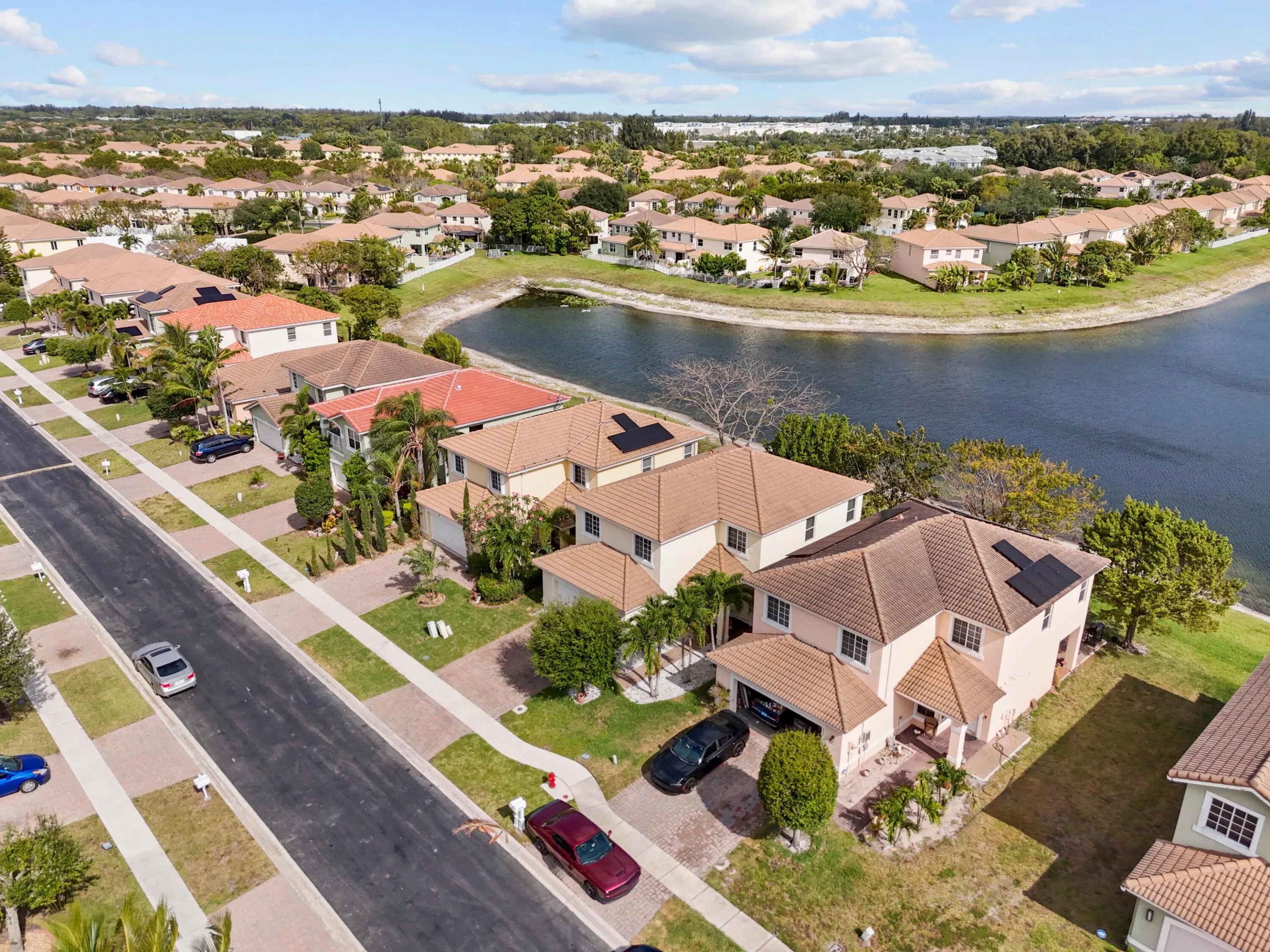 DJI_20250422041601_0008_D_HOUG