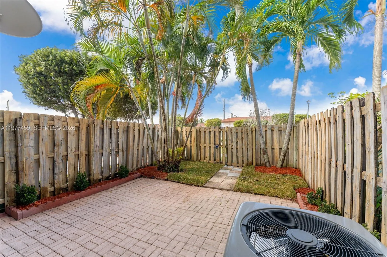 Property photo 23