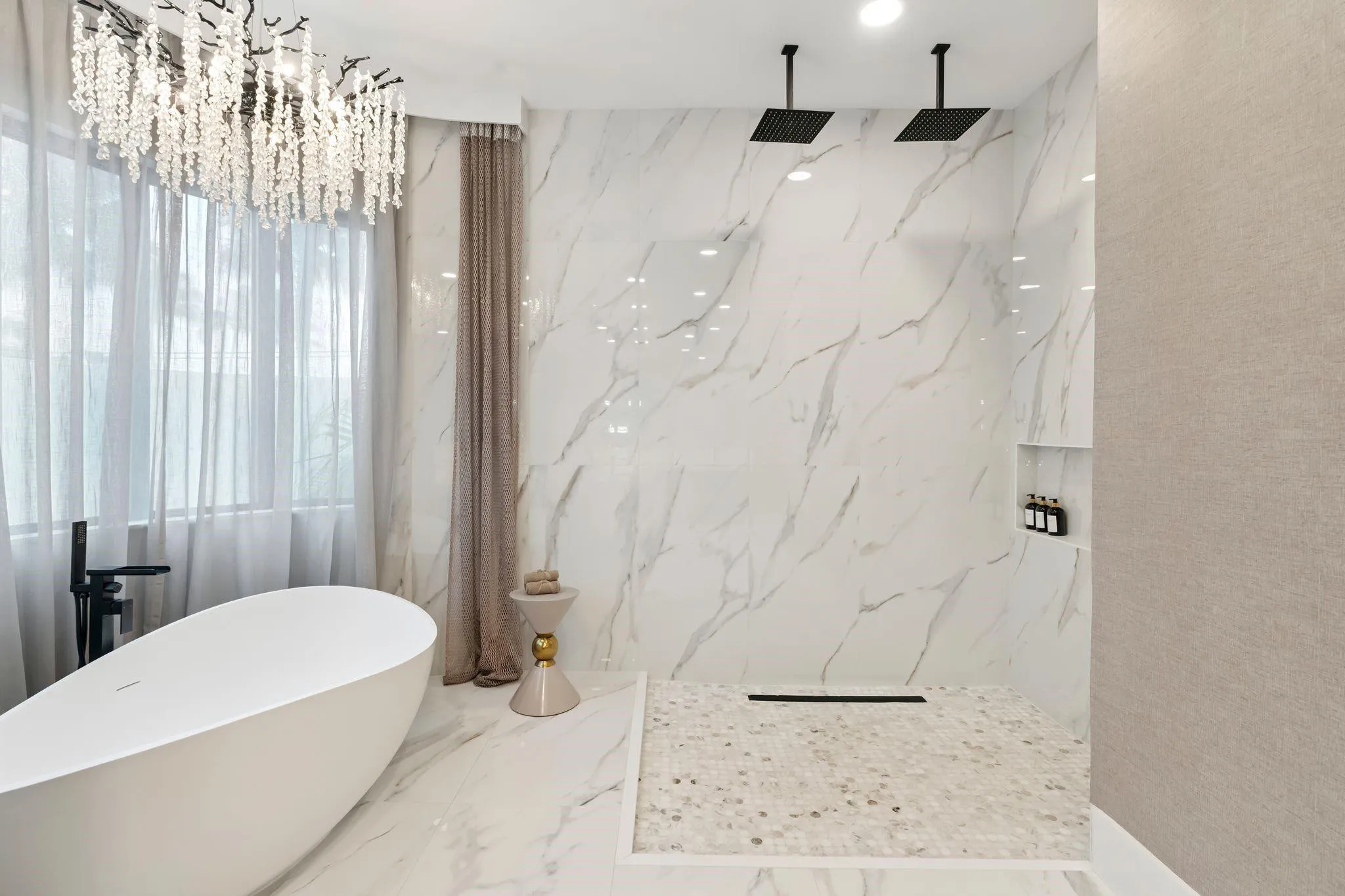 Main Bathroom