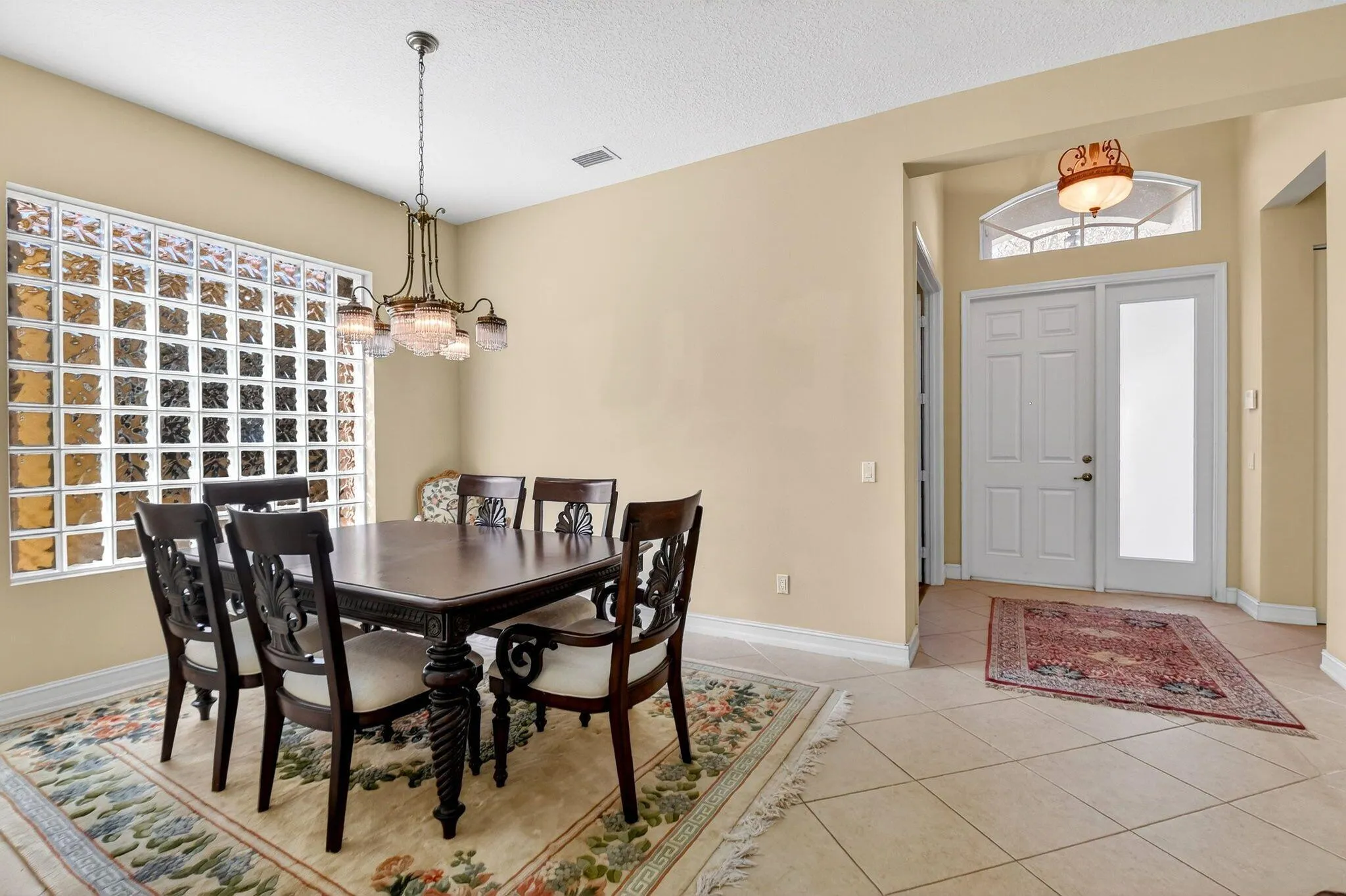 Formal Dining