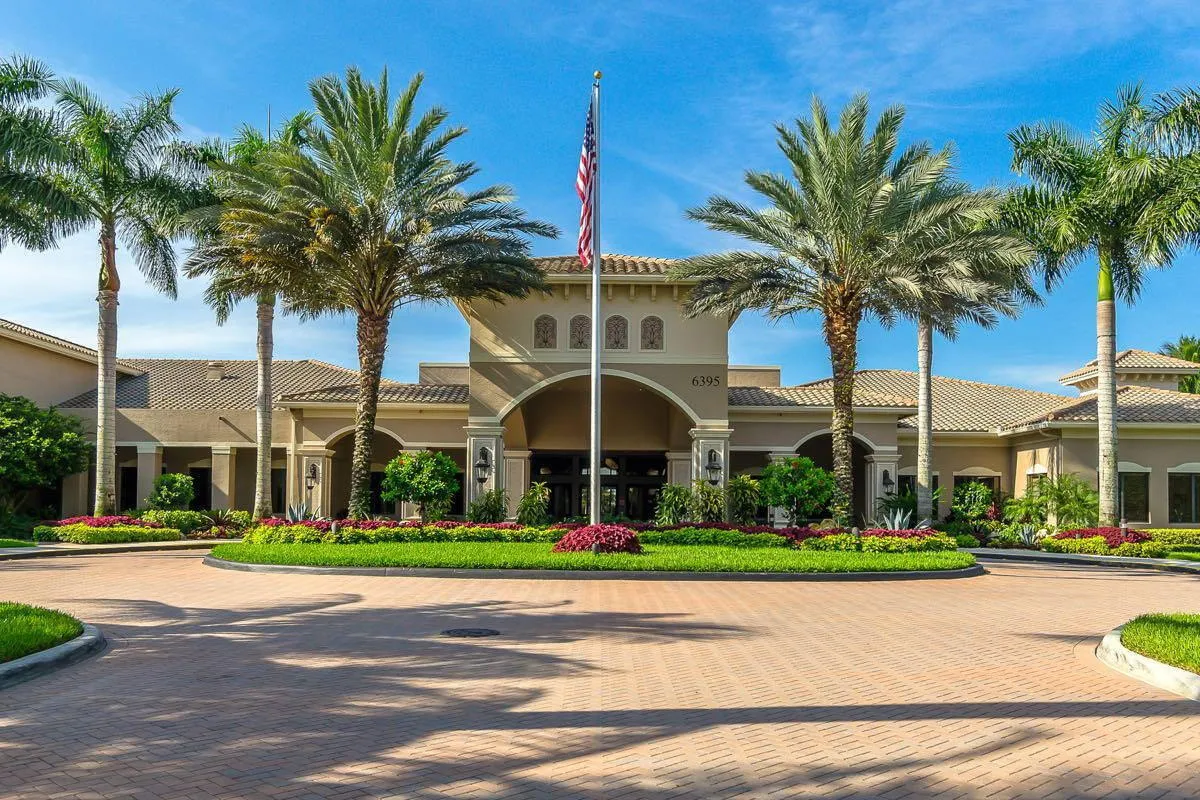 59-web-or-mls-53_valencia pointe (8)