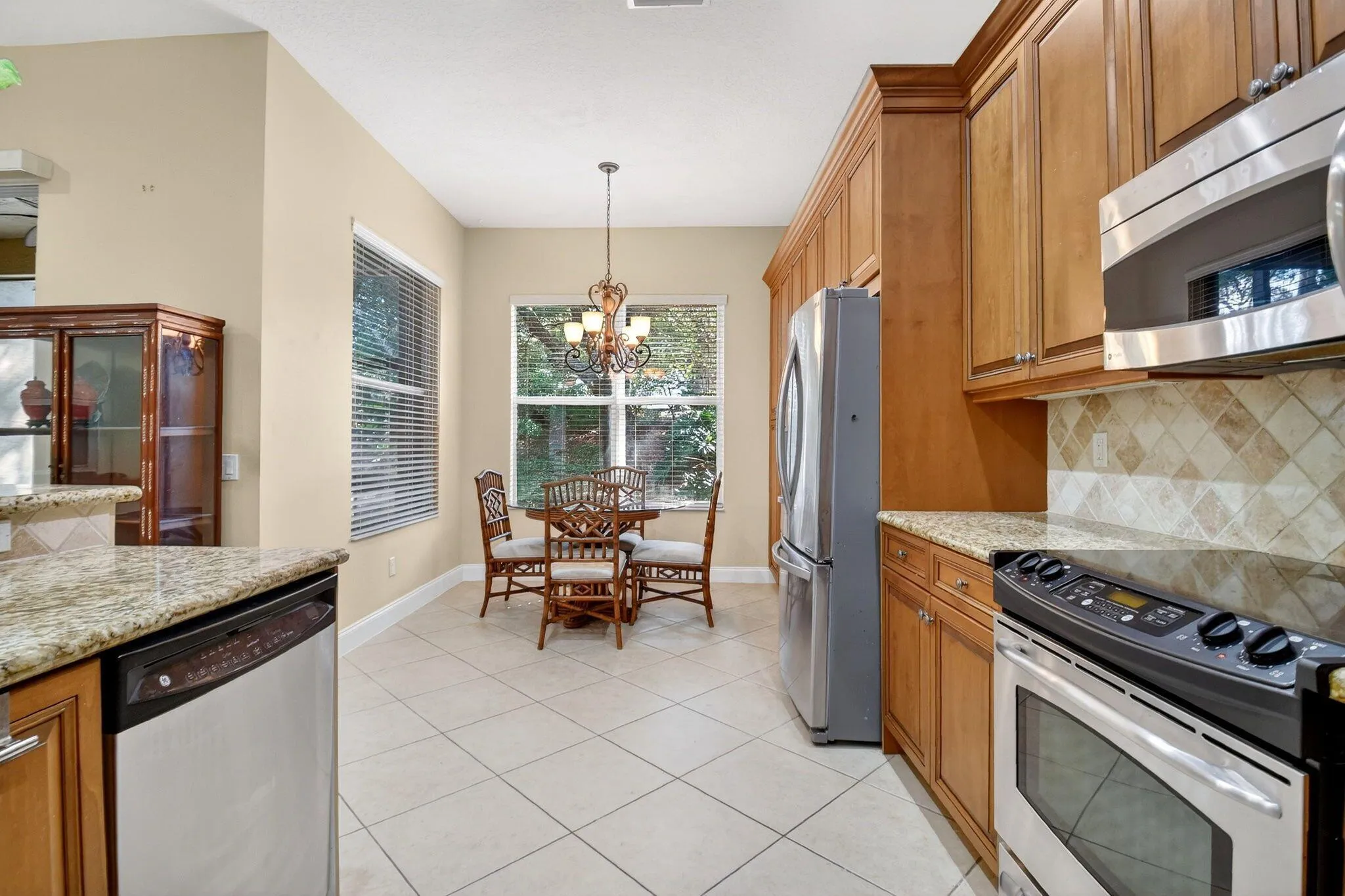 Kitchen 4