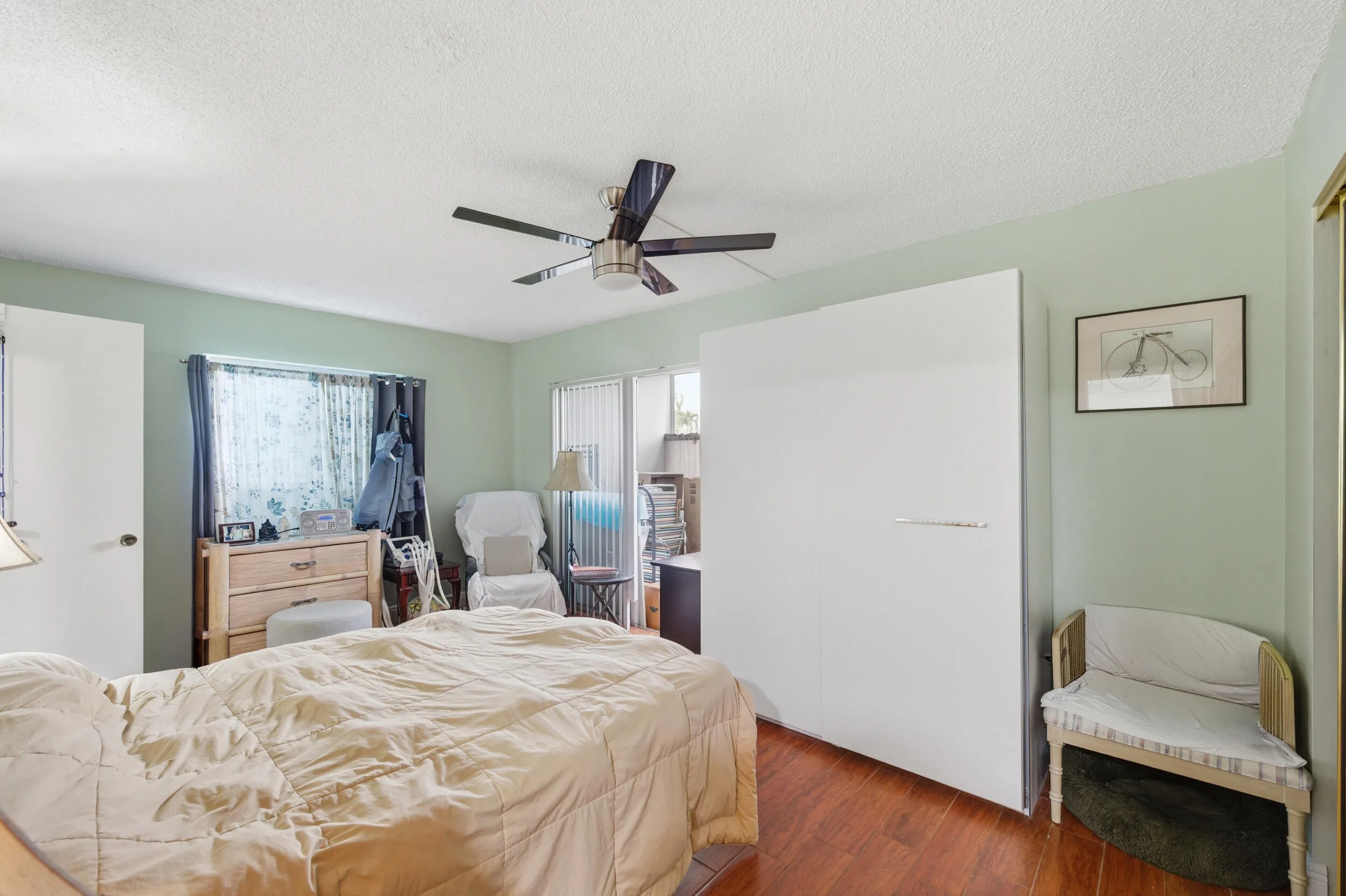_d4s3670