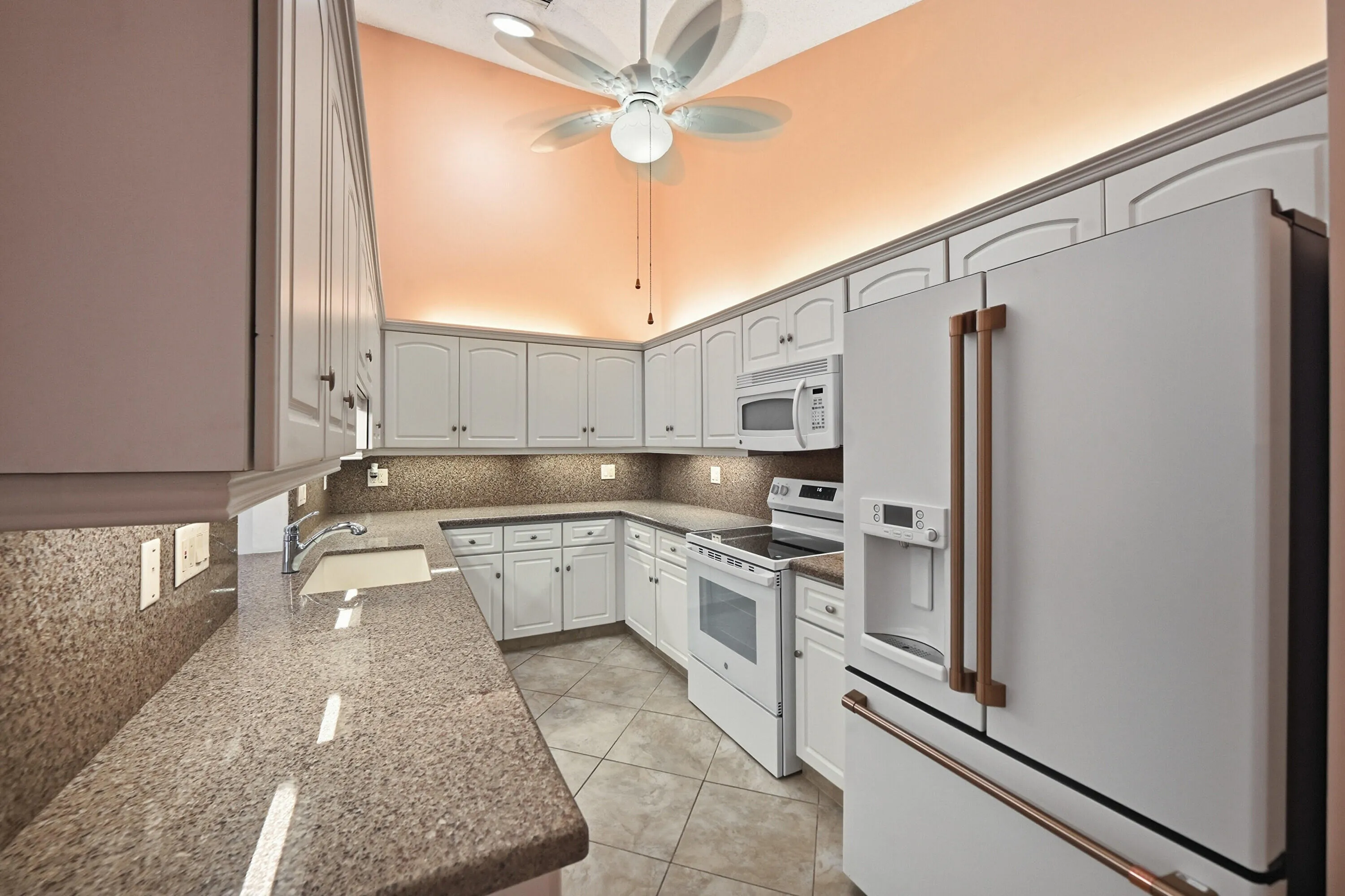 Kitchen 2 of 2