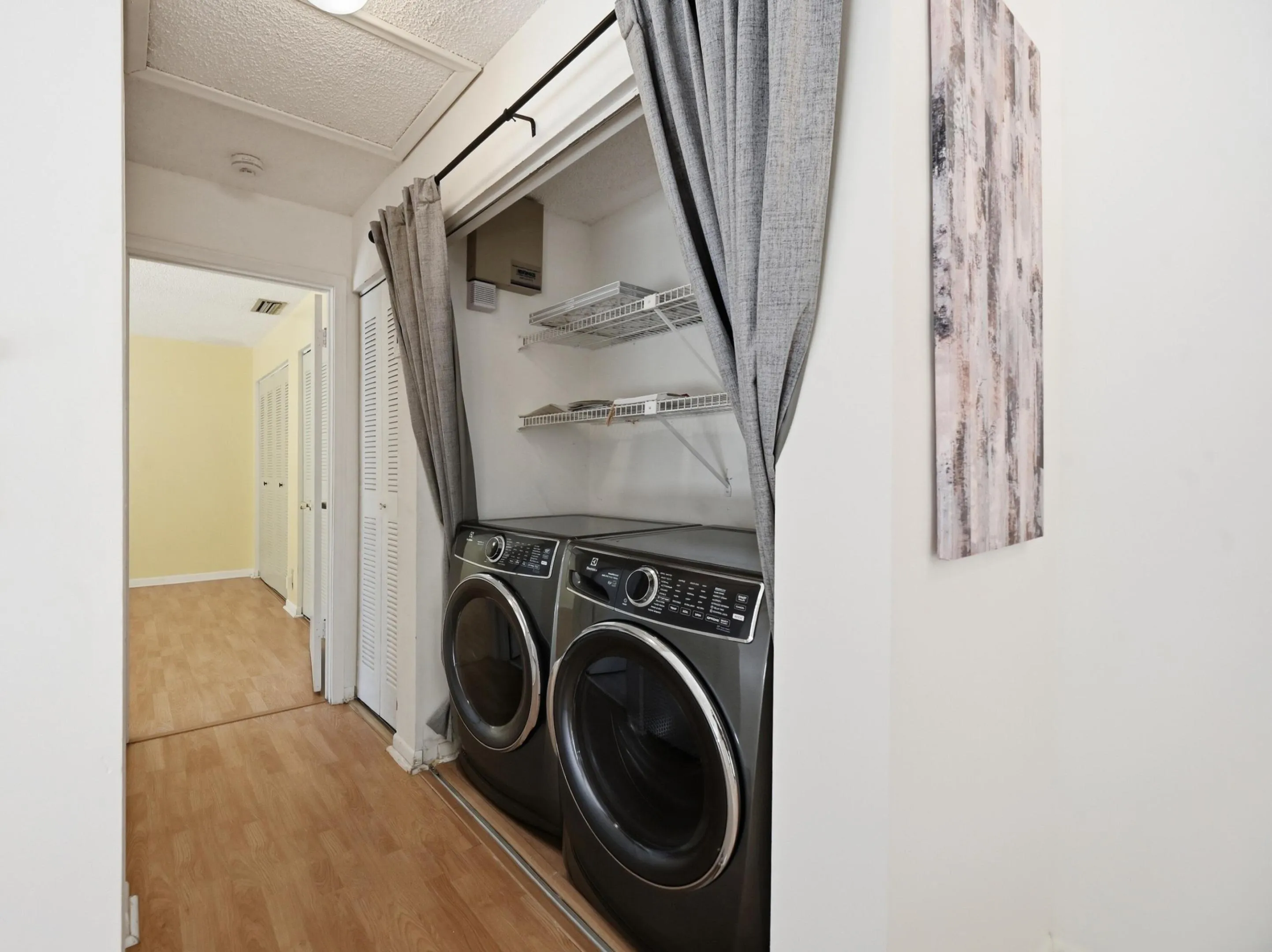 Washer & Dryer