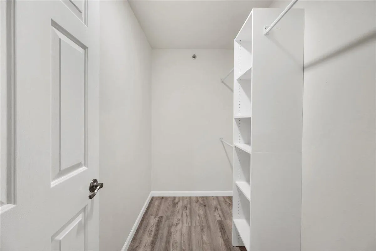 07-07 - 275 Palm Ave B304