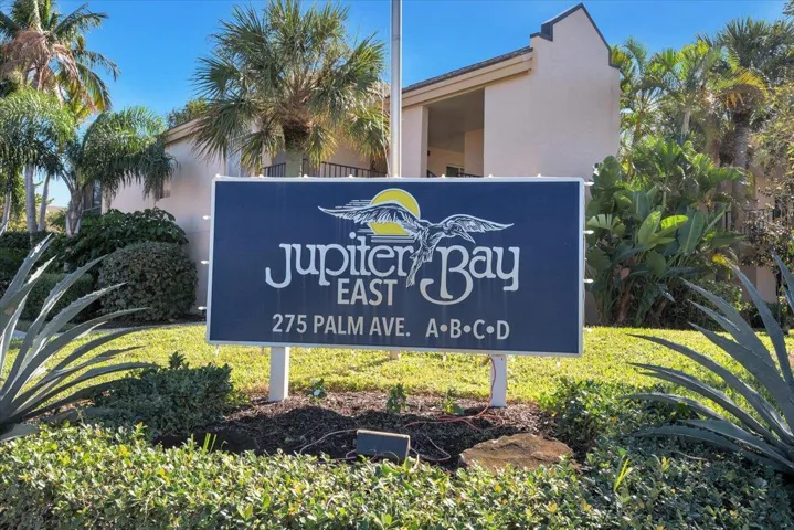 02-02 - 275 Palm Ave B304