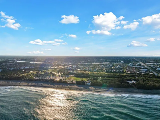 jupiter beach by bay