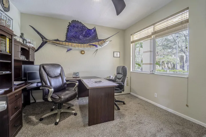 4 den-office