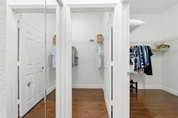 Primary Bedroom Closet