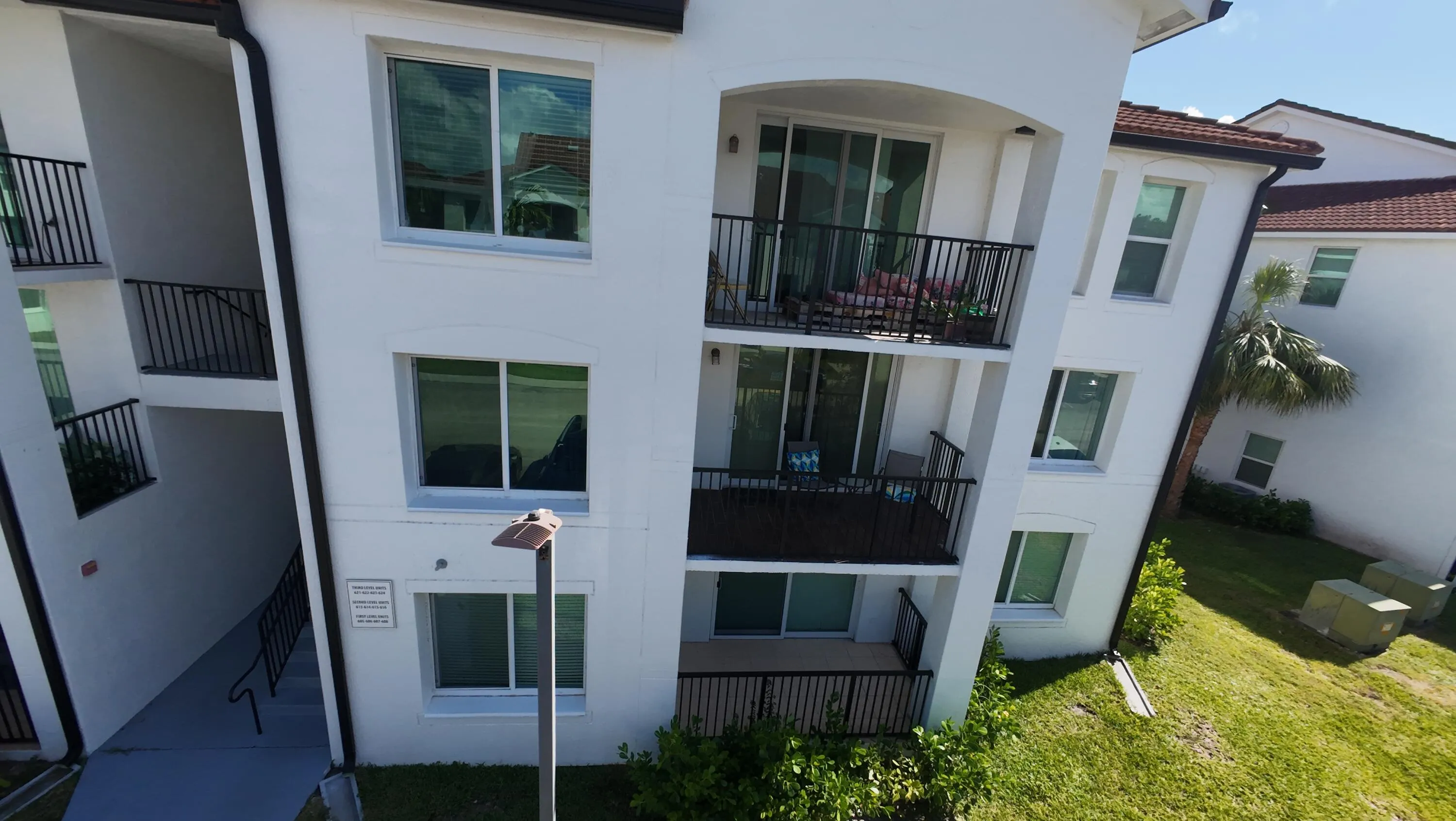 2nd floor patio- corner unit