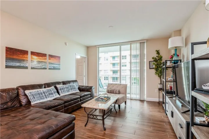 Full Living Area