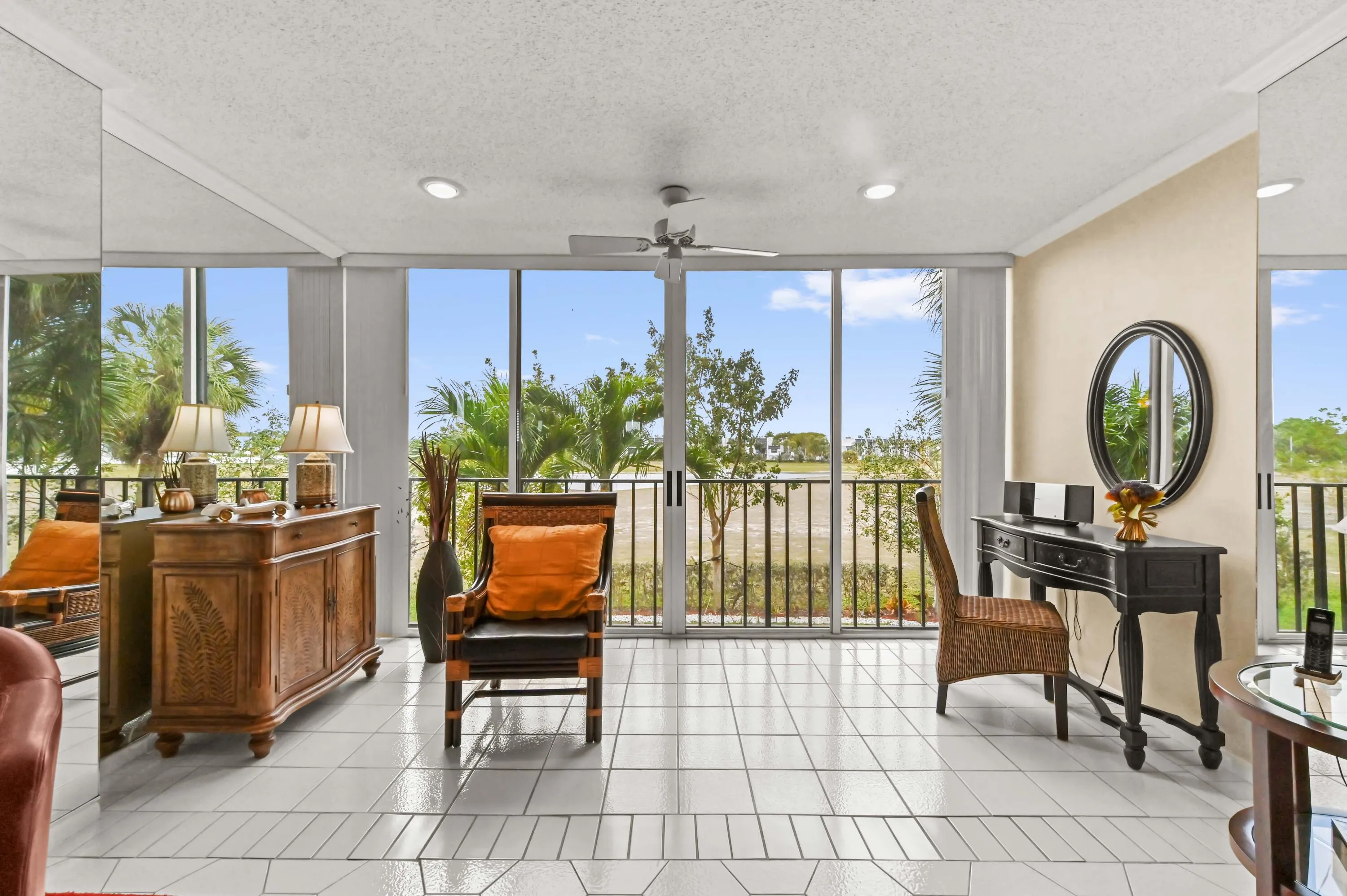 14 living room 03