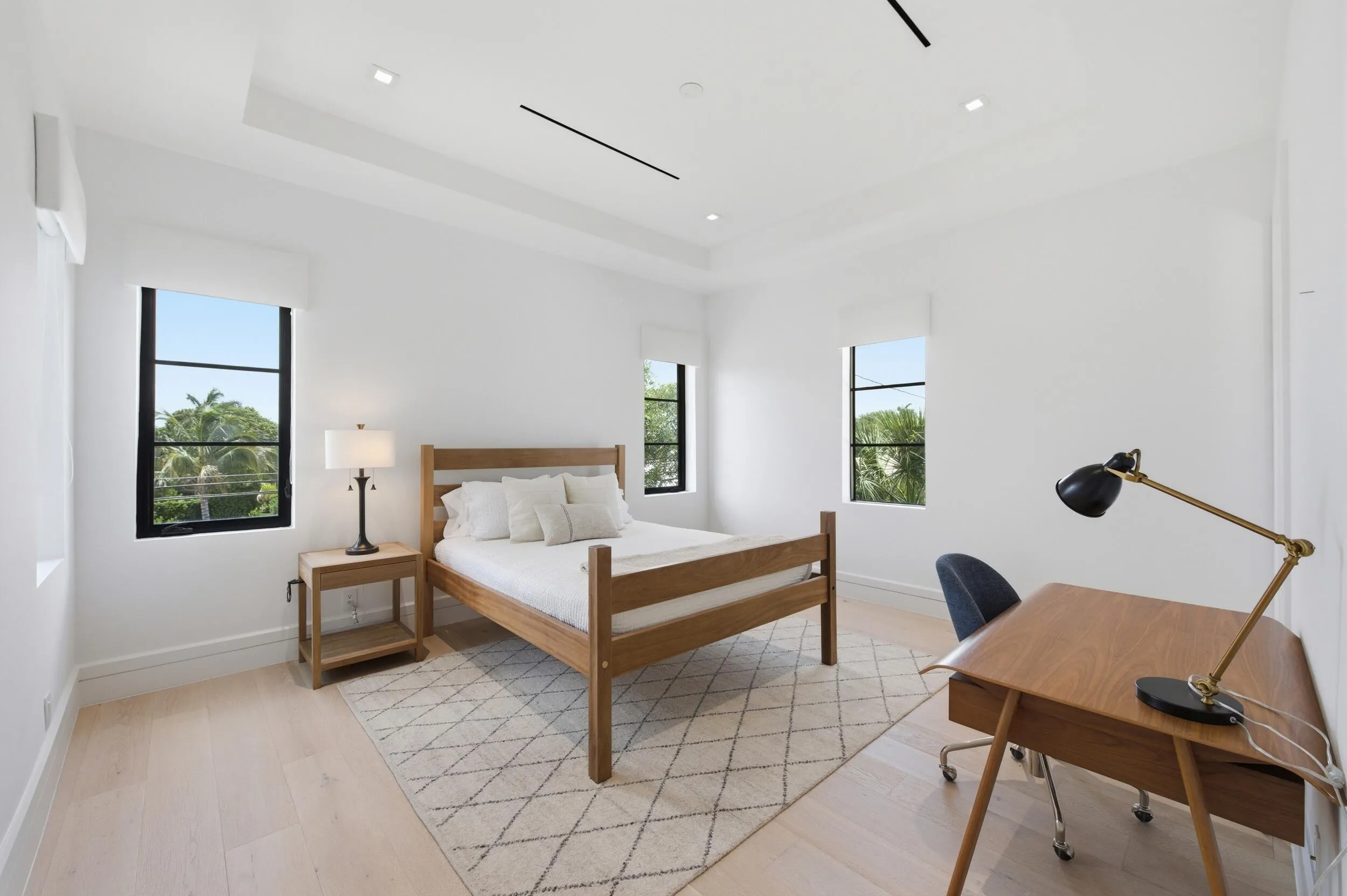 BEDROOM #4