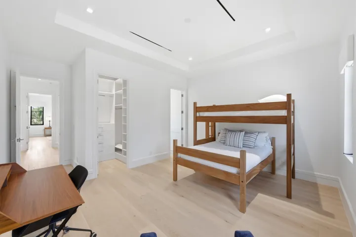 BEDROOM #5