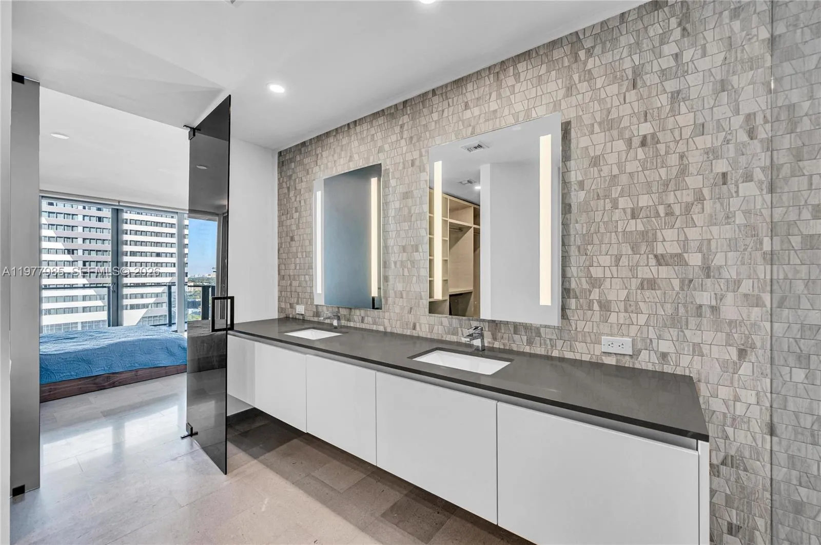 Property photo 220