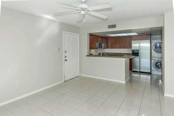 grand isles living room