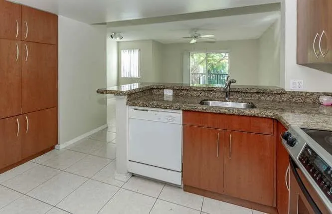grand isles kitchen 1