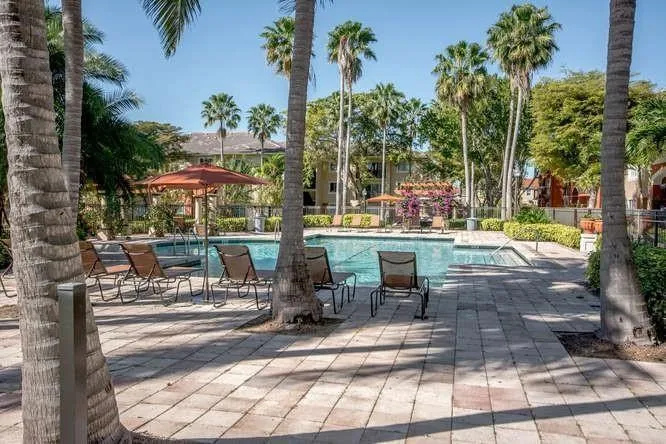 grand isles pools 1