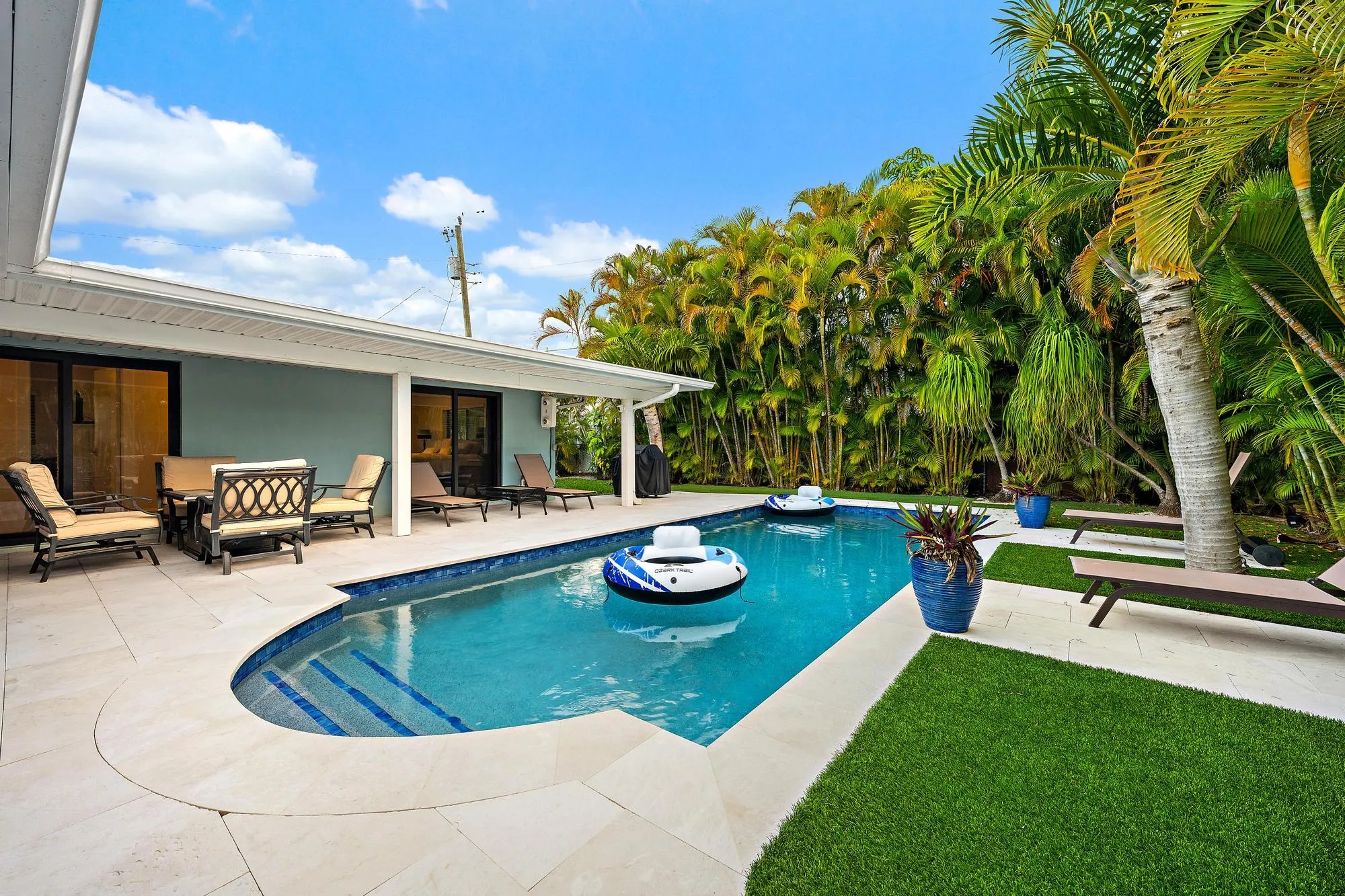 Pool & Back Exterior