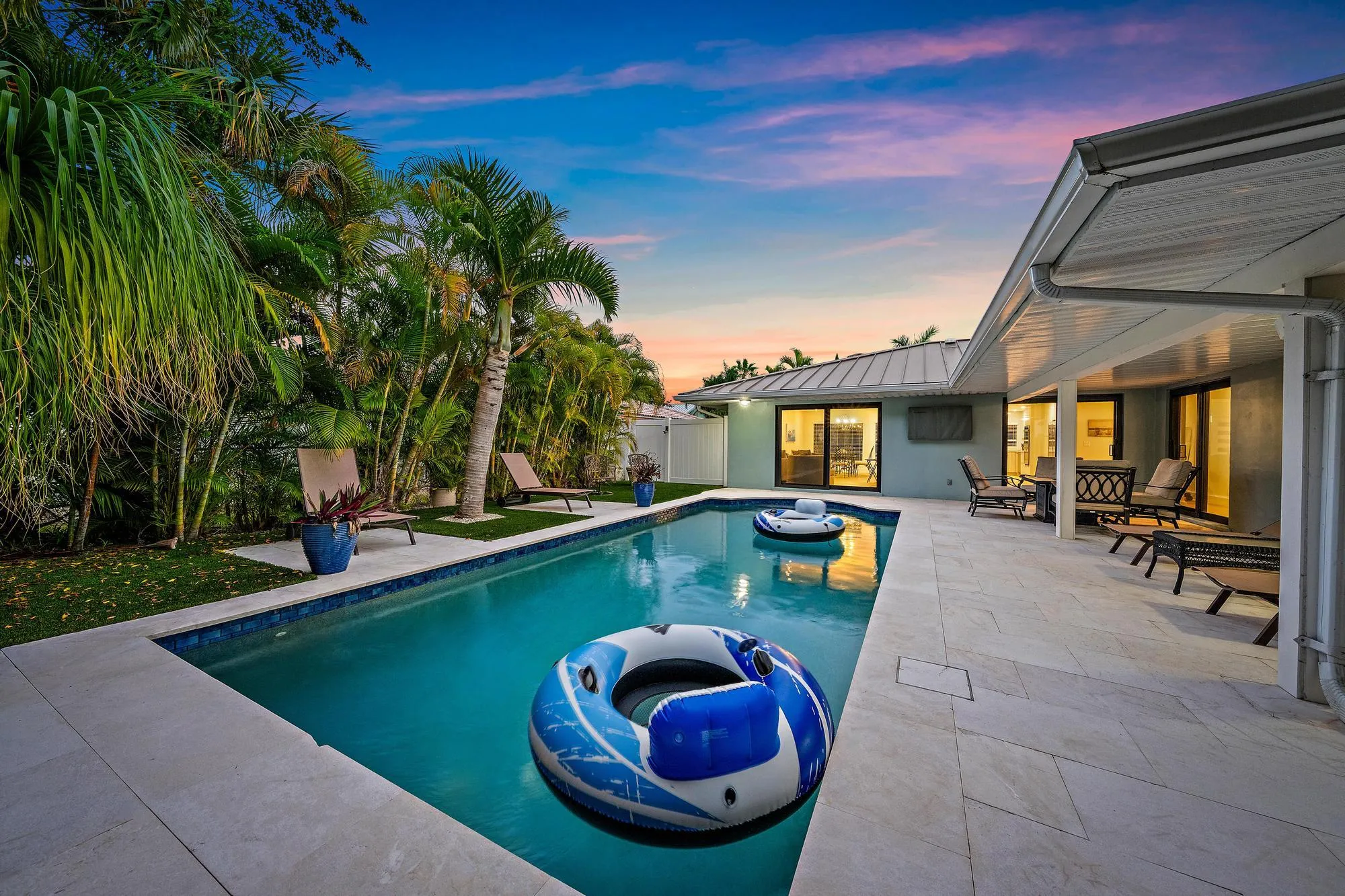 Pool & Back Exterior