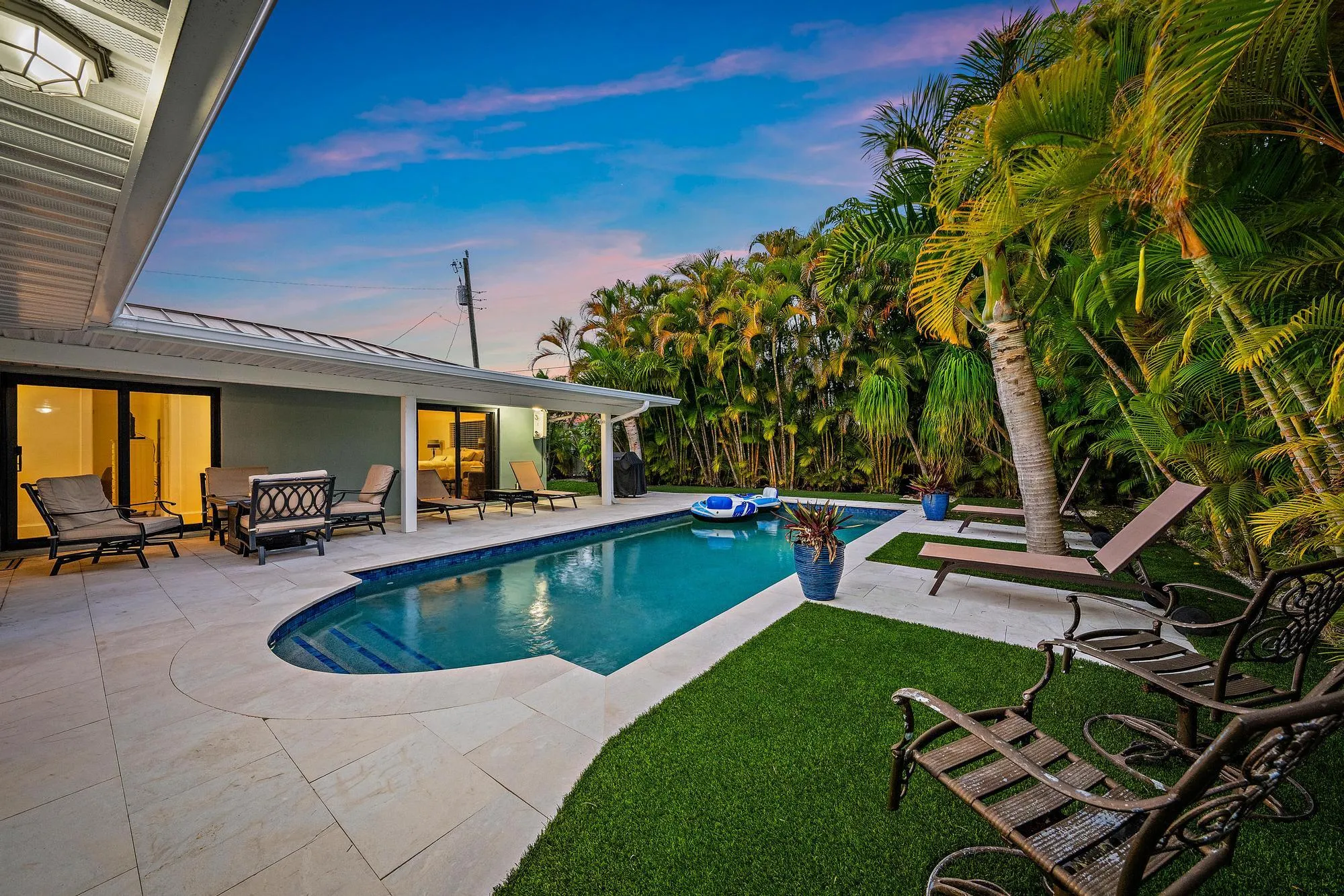 Pool & Back Exterior