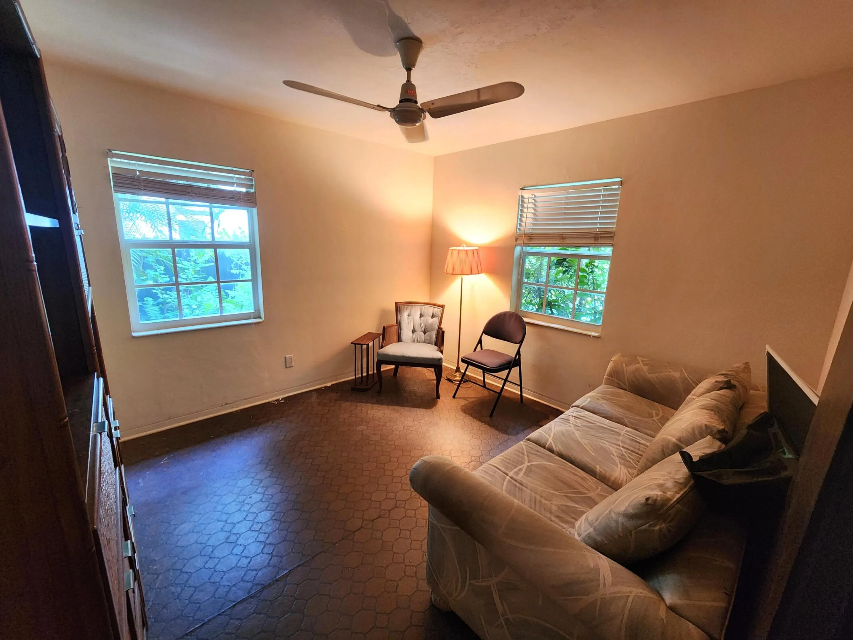 deal 2nd bedroom